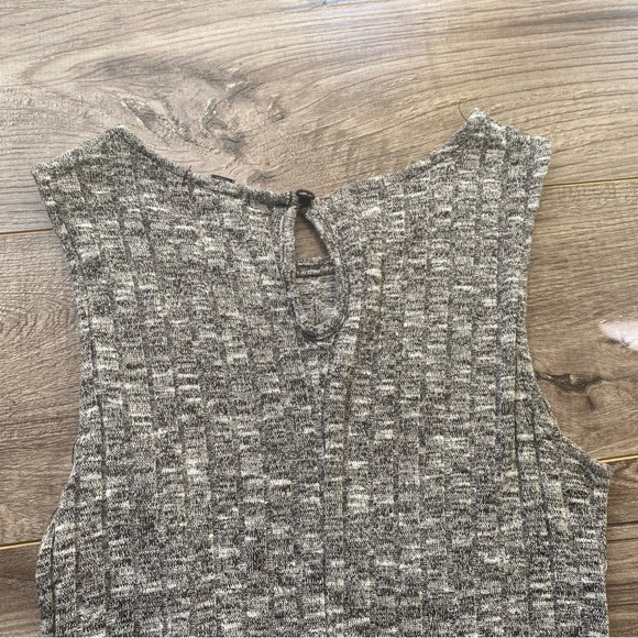 3/$15 Heather grey ribbed knit Bodycon mini dress - Picture 4 of 4